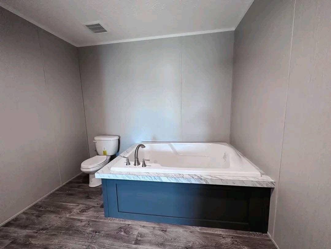 The Eagle 48 - Image 7