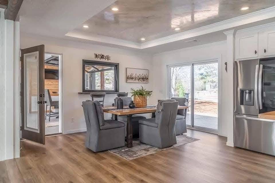 Ravenwood - Image 19